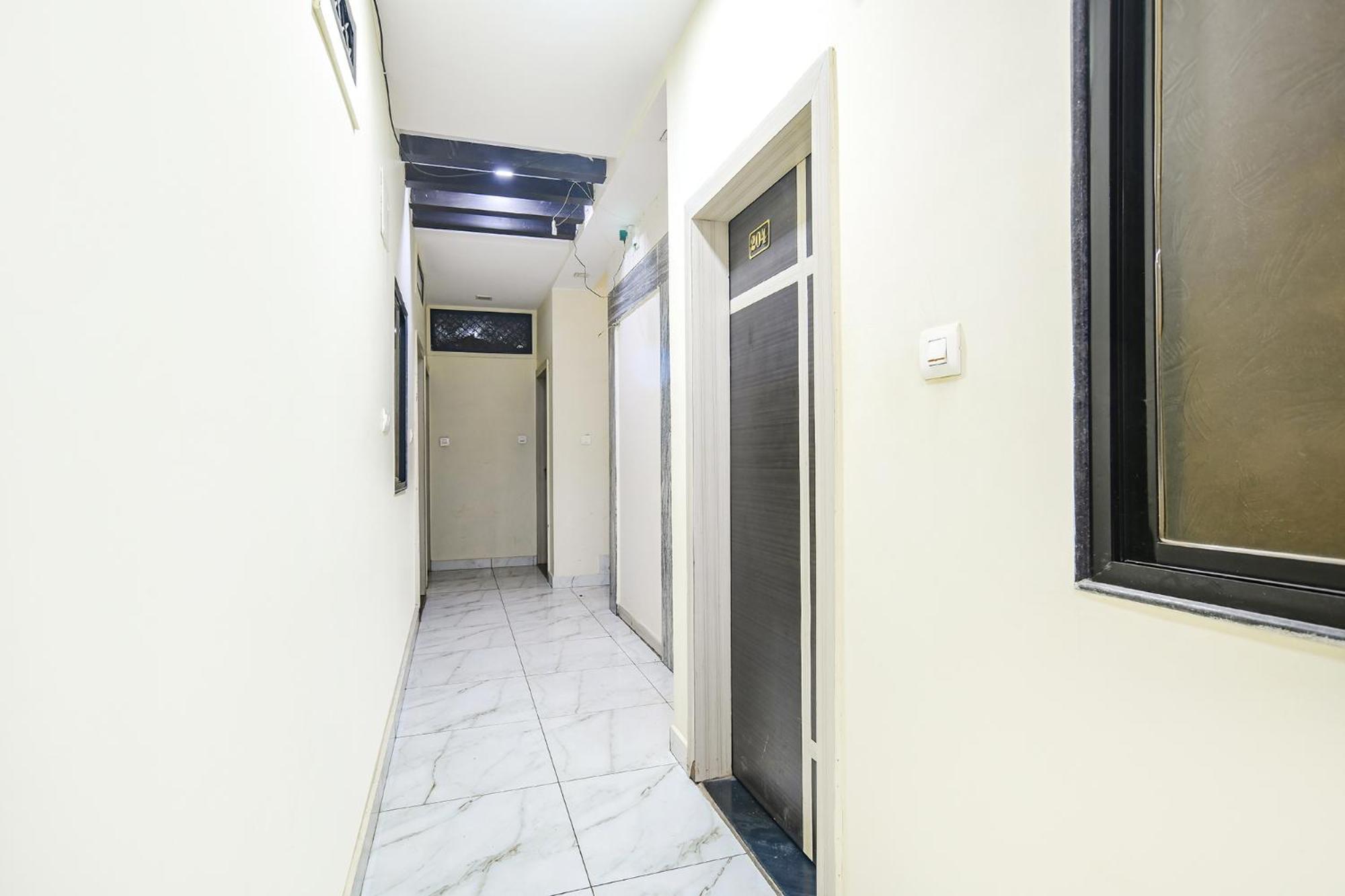 Fabexpress Blue Star Otel Ujjain Dış mekan fotoğraf